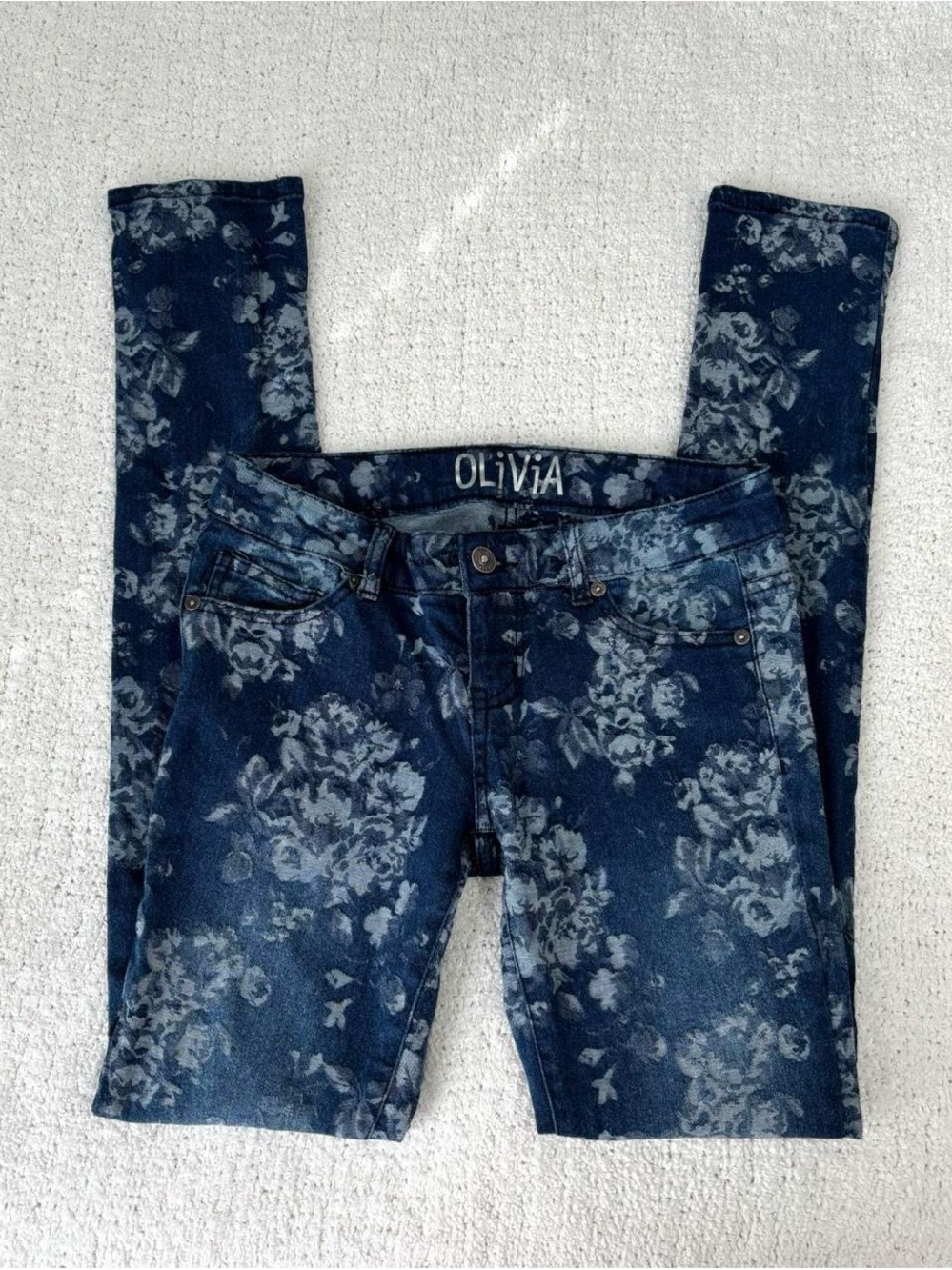 Vintage Delia’s blue floral print low rise skinny jeans